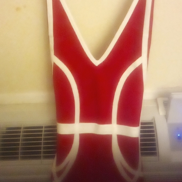 NWOT Brand New! VENUS Red White Criss-cross Back Strap Cocktail Dress - Picture 3 of 10